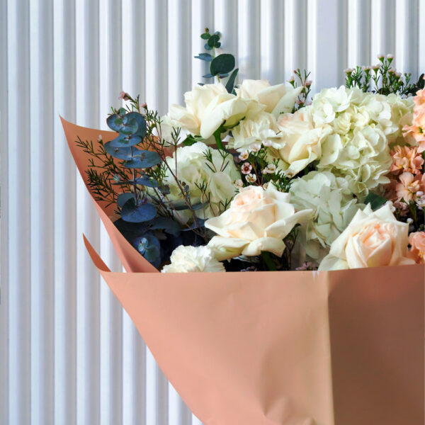 Gaila Online Flower Shop Dubai | Same Day Flower Delivery | Premium Floral Bouquets